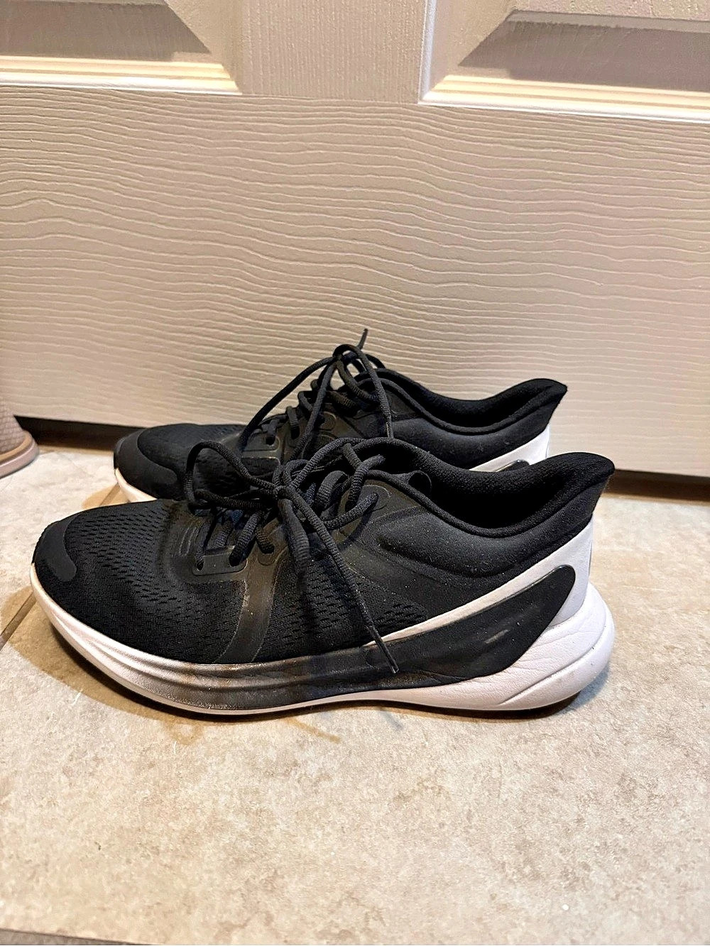 lululemon Blissfeel Running Shoe Black & White Athletic Shoes